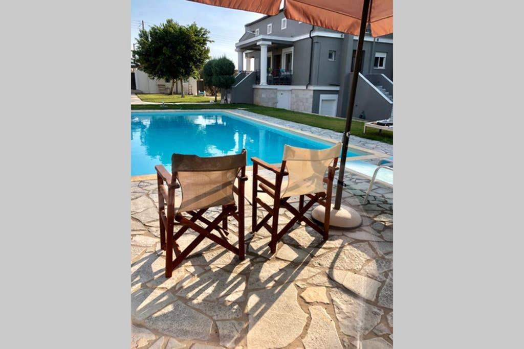 Вилла Sunlit Pool House Posidhonia  Экстерьер фото